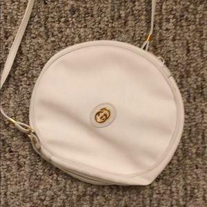 White Gucci purse